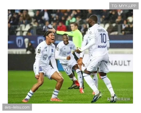 朗斯1-1战平尼斯，关键数据：朗斯全场施压次数（PPDA）仅为8.5，低于赛季平均